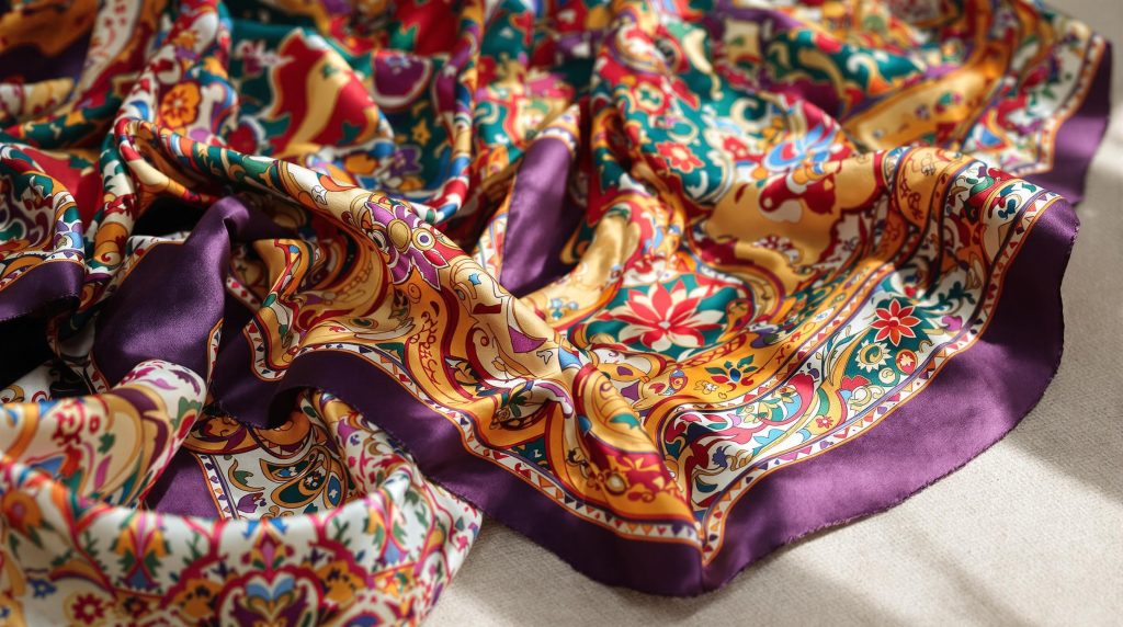 Foulard en soie thaïlandaise